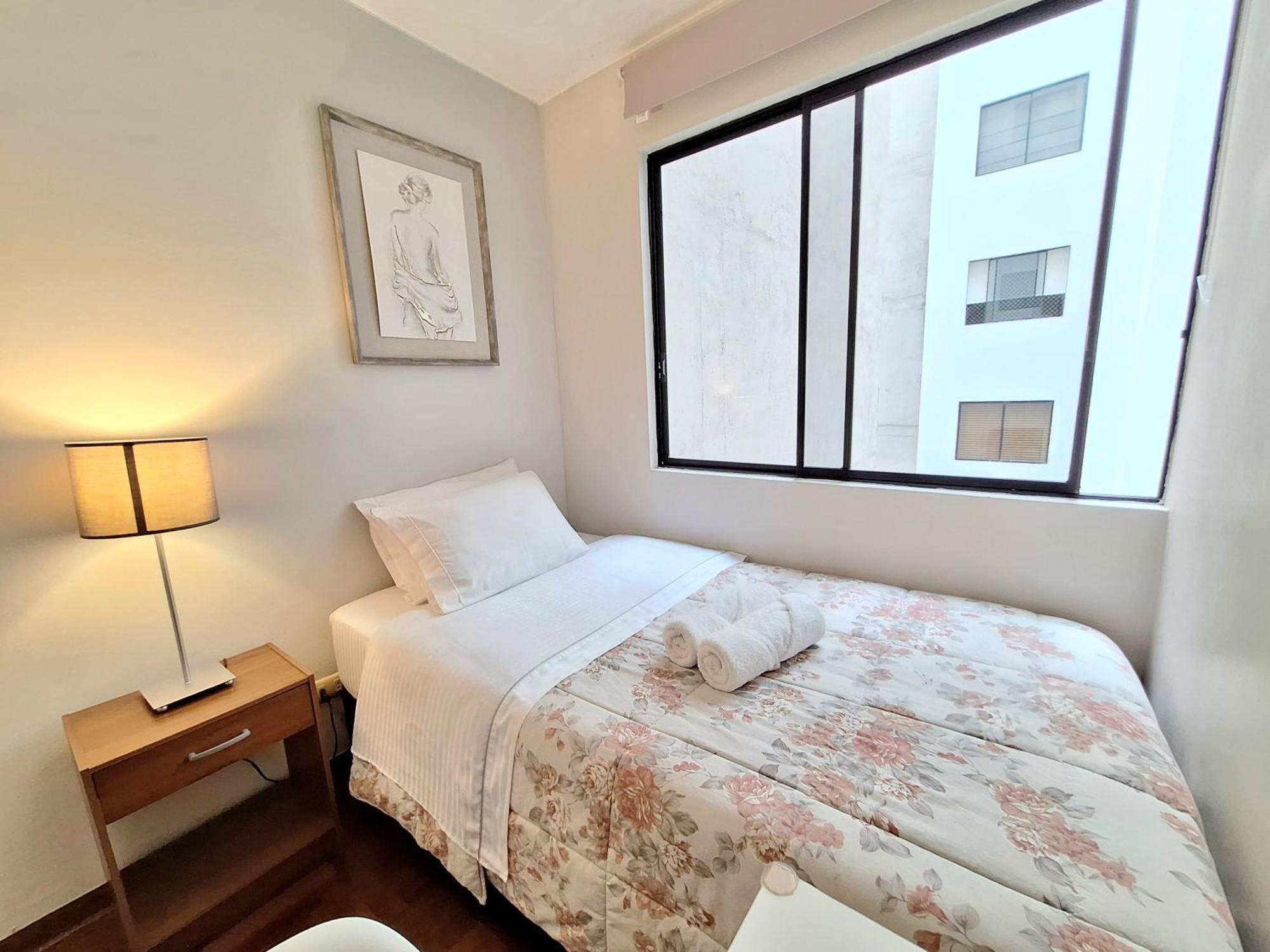 Bano Compartido Dentro De Un Departamento Apartment